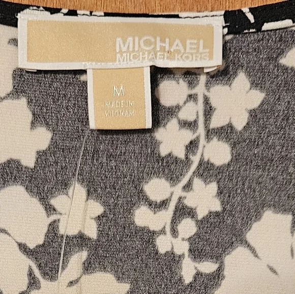 MICHAEL Michael Kors Black & White Floral Wrap Dress*Retails$110 - Picture 15 of 15